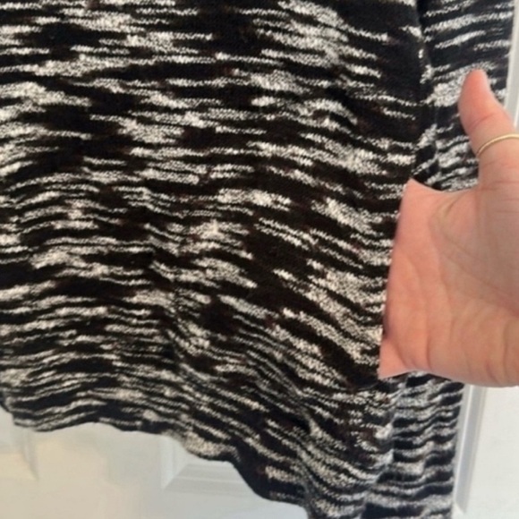 Splendid Heathered Sweater size M - Picture 5 of 11